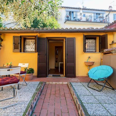 San Frediano Cozy Studio With Private Patio Apartamento Florença Exterior foto