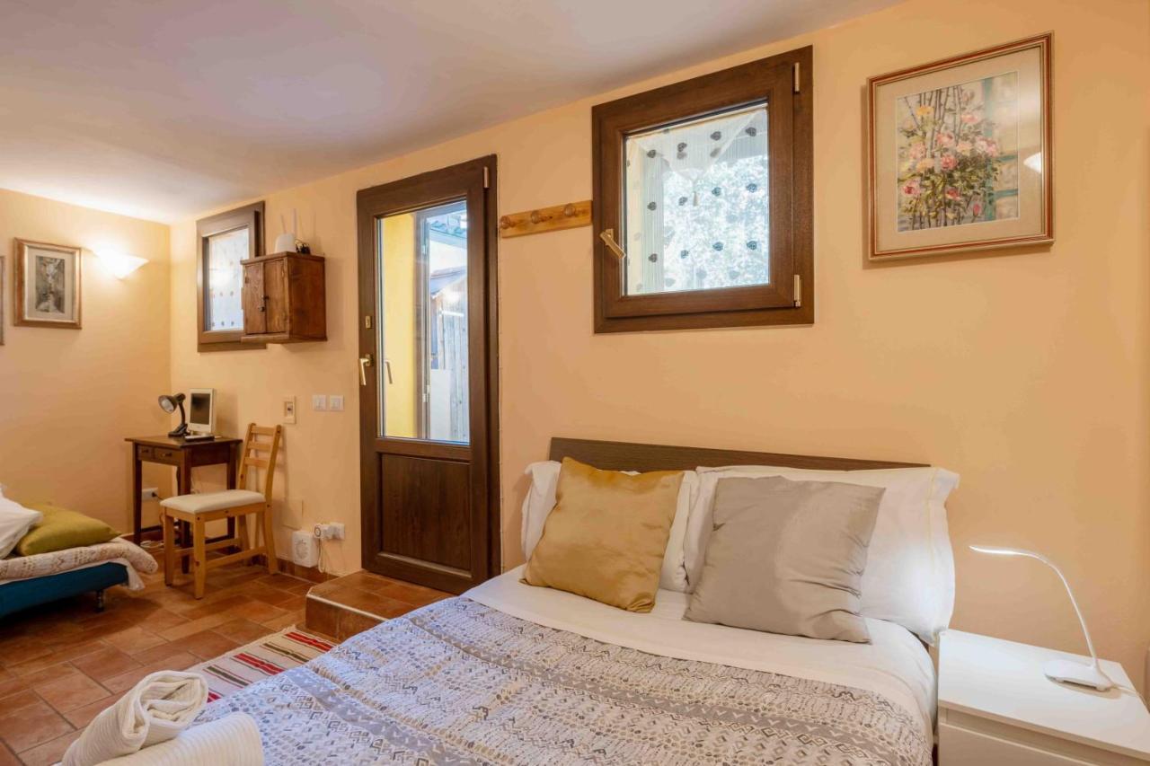 San Frediano Cozy Studio With Private Patio Apartamento Florença Exterior foto